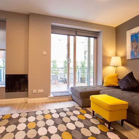 Apartment Modern In The City Centre